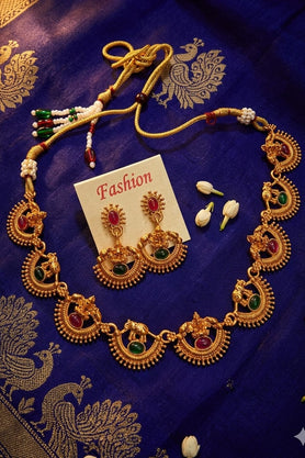 Multicolour Kundan Necklace Set