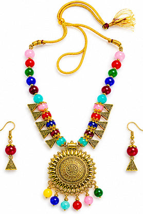 Multicolour Beaded Pendant Necklace Set