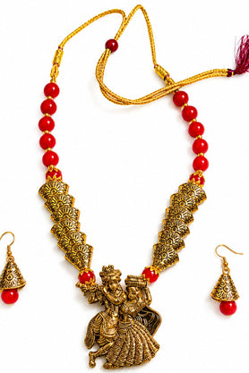 Red Beaded Traditional Necklace Set