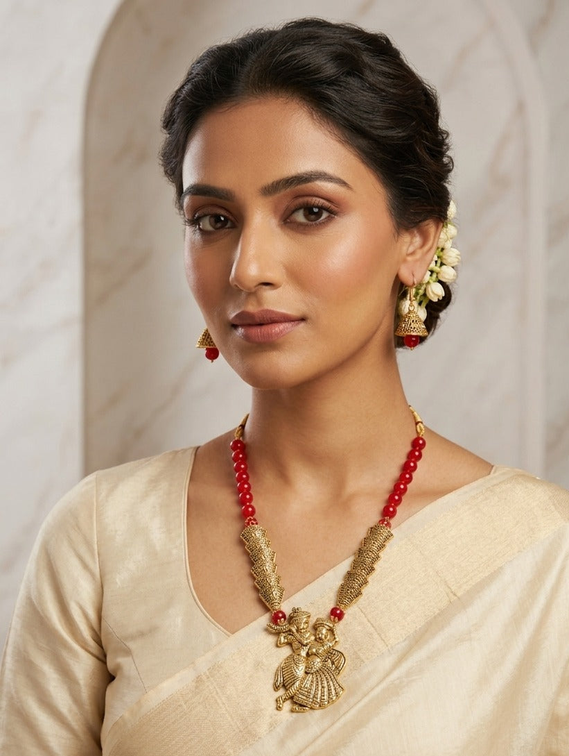 Red Beaded Traditional Necklace Set - View 1