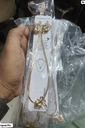 Gold-Tone Heart Pendant Jewellery Set