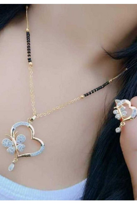 Heart Pendant Necklace and Earrings Set Worn